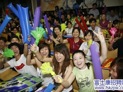 “富士康之星”首届漫画之星暨型男曼女大赛决赛成功举办