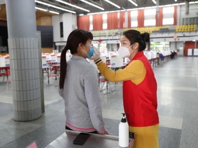 富士康防疫大片，又上线了！