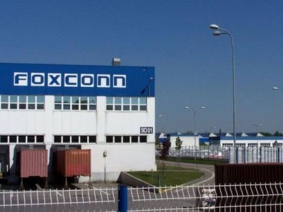 富士康中国厂区正常复工复产，印度厂区继续停工停产