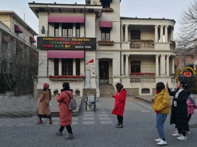 郑州富士康正月初七正式招聘普工，请在本官网提前报名面试