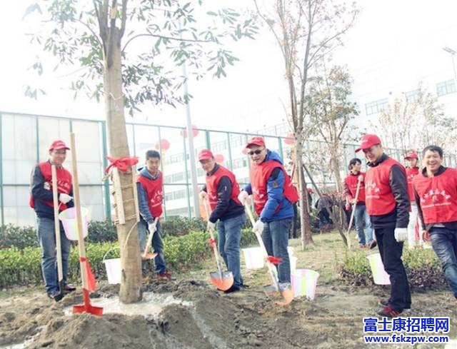 富士康成都富士康园区：春来风光好，植树正当时