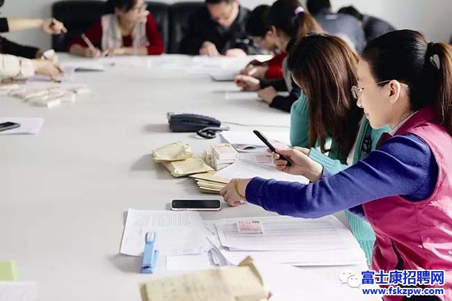 春运团体票破解富士康员工返乡难 
