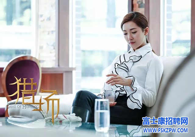 年底了，和我做同样工作的他加薪了